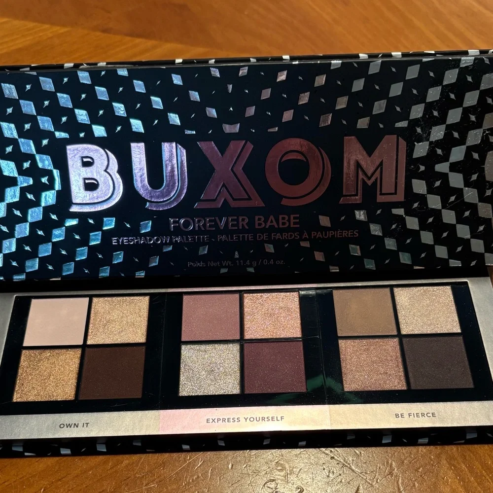Buxom Forever Babe Eyeshadow Palette